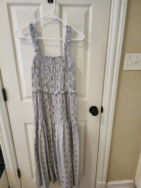 Universal Thread XS Smocked Dress